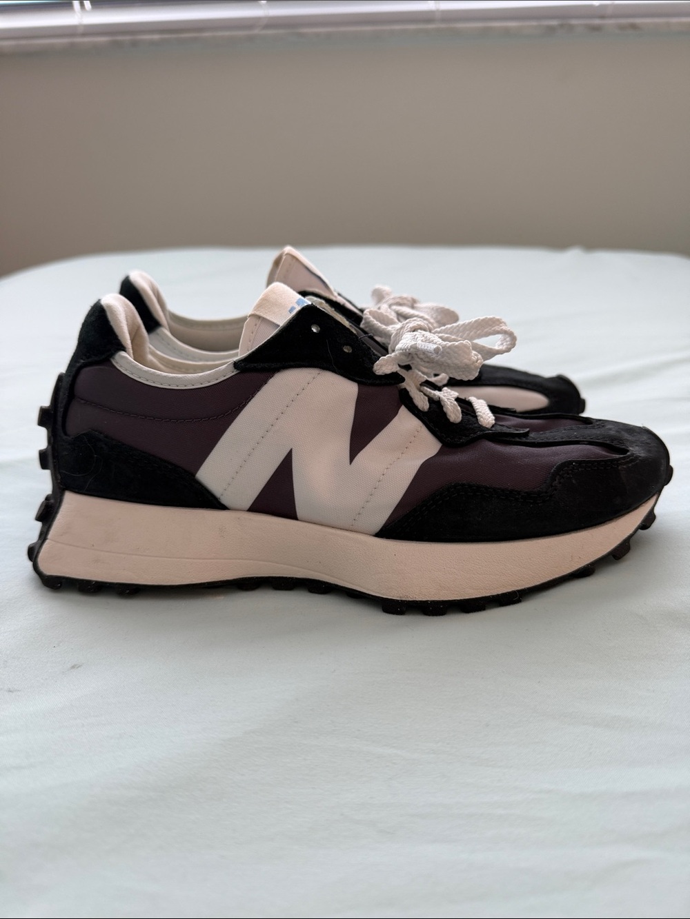 New Balance Women's Black and White Platform Runner Sneakers